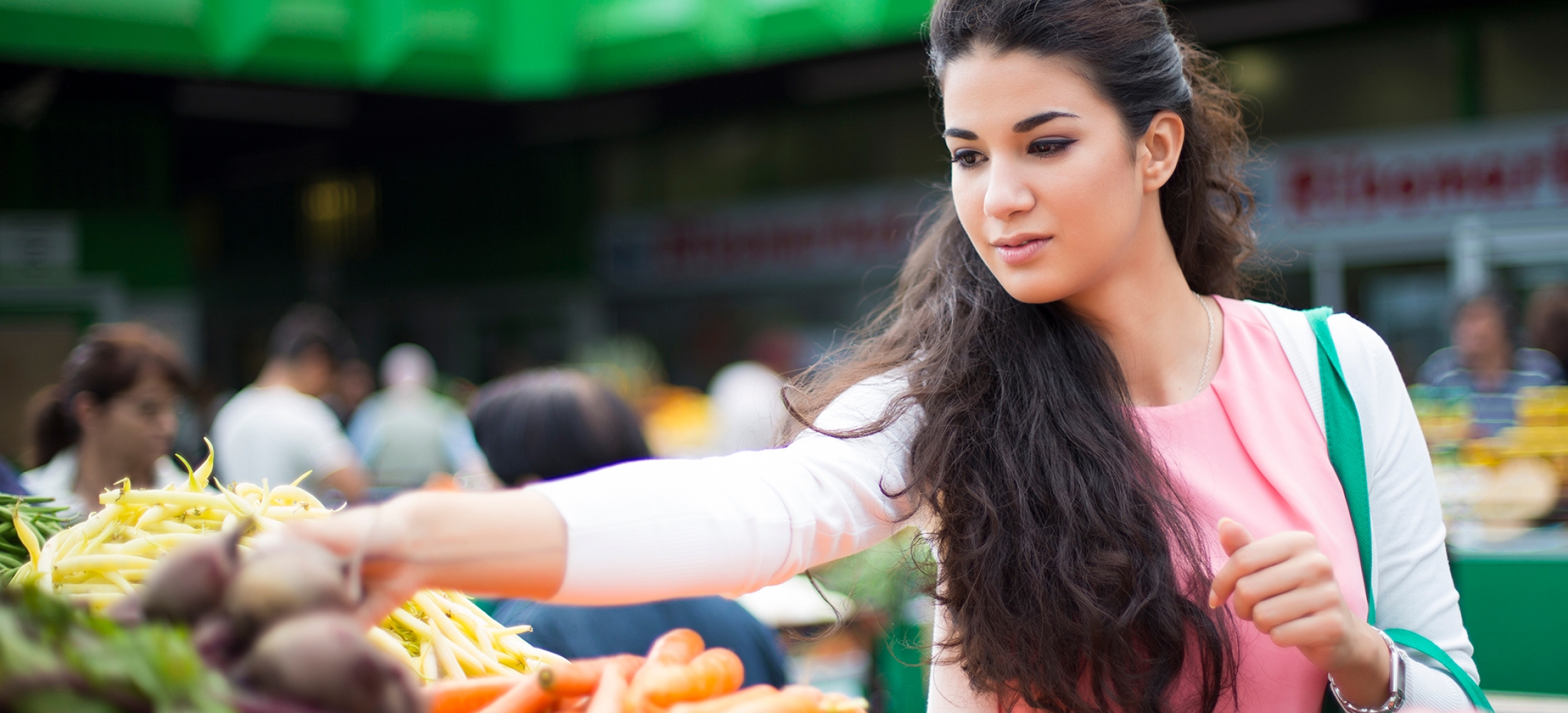 woman-buying-vegetables | EatSF